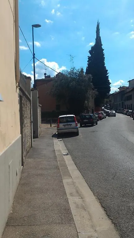 Il Gufo Pensatore Lejlighed Firenze 0*,