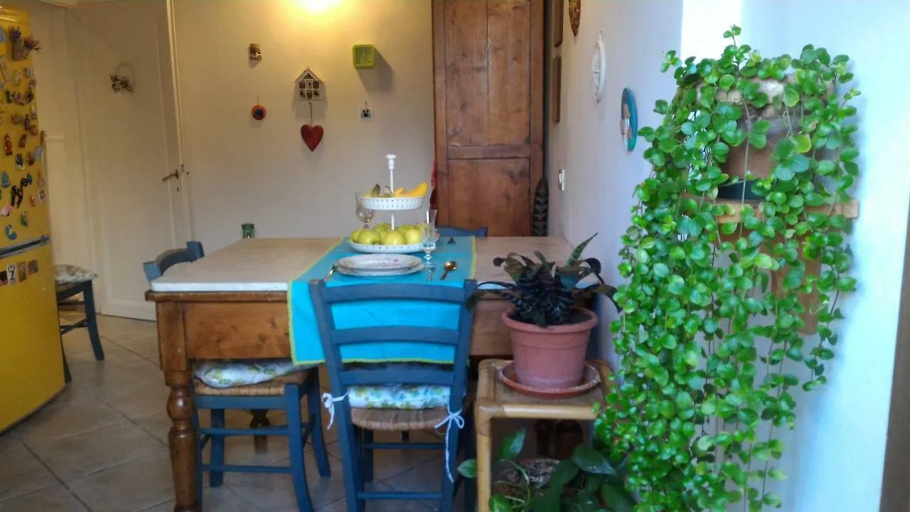 Il Gufo Pensatore Lejlighed Firenze 0*,  Italien